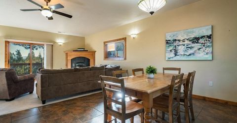 16725 Skislope Way, Unit #5, Truckee, CA 96161 Photo