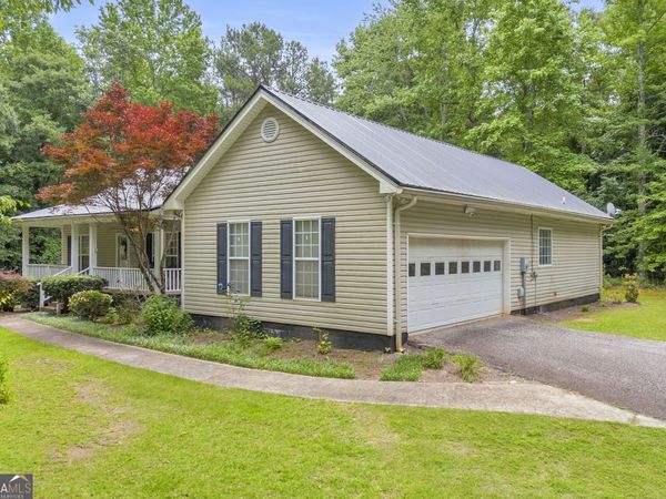163 Tuxedo Drive, Commerce, GA 30530