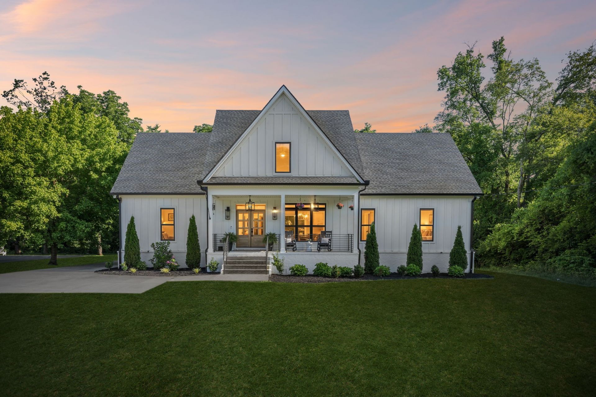 225 Derby Ln , Franklin, TN 37069 Main Photo