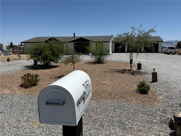 2951 Palm Drive, Pahrump, NV 89060