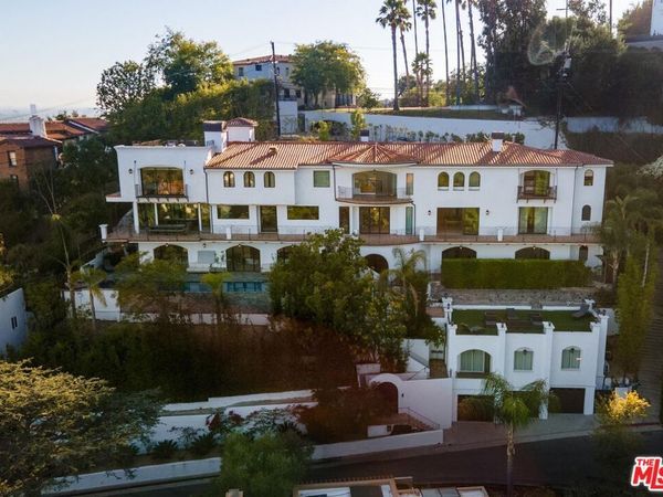 4733 Bonvue Avenue, Los Angeles, CA 90027