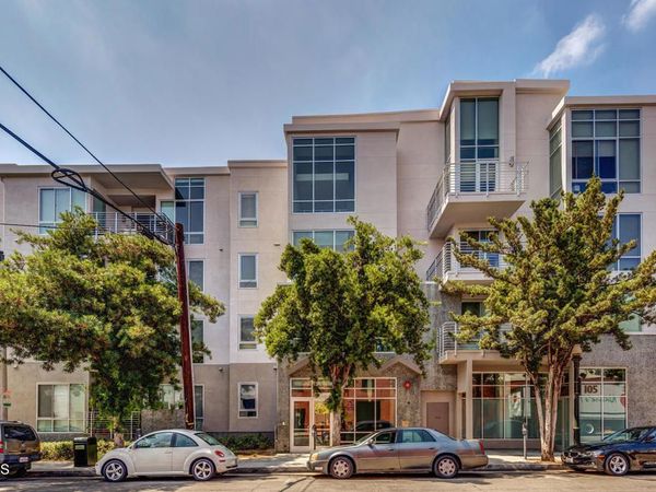 111 S De Lacey Avenue, Unit 204, Pasadena, CA 91105