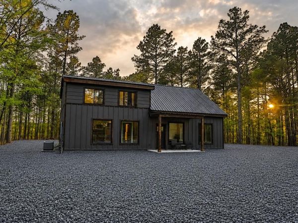 51 Cedar Hills Trail, Broken Bow, OK 74728
