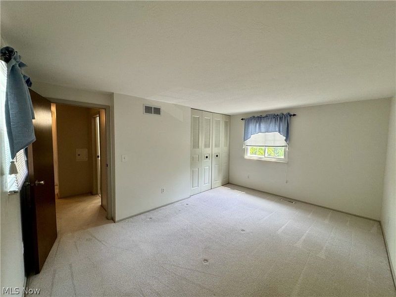 975 Deepwood Drive, Macedonia, OH 44056 Photo 12