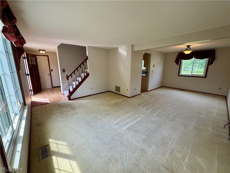 975 Deepwood Drive, Macedonia, OH 44056 Photo 3