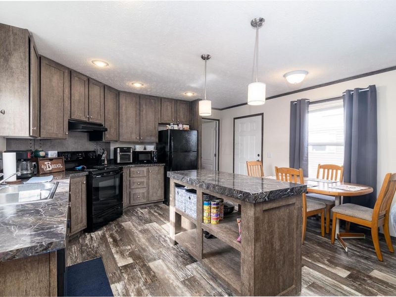 10694 E State Route 762 , Unit 99A, Lockbourne, OH 43137 Photo 11
