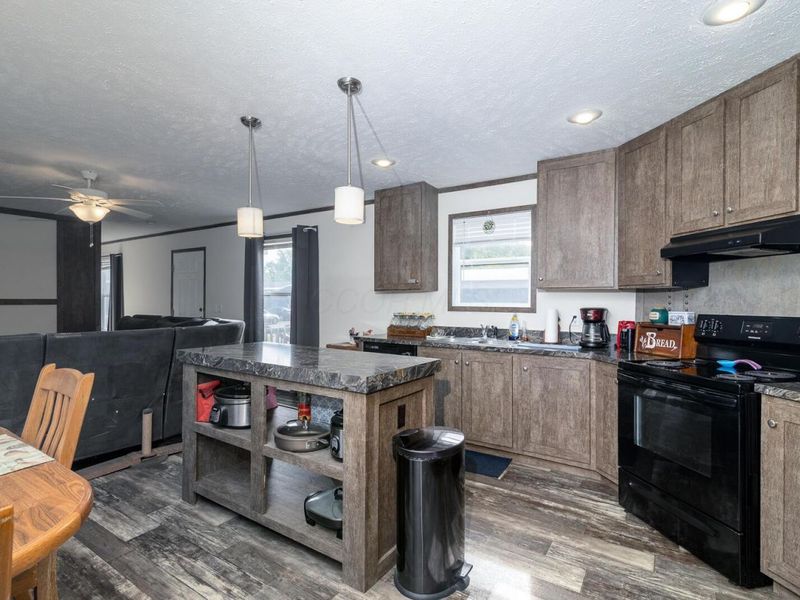 10694 E State Route 762 , Unit 99A, Lockbourne, OH 43137 Photo 12