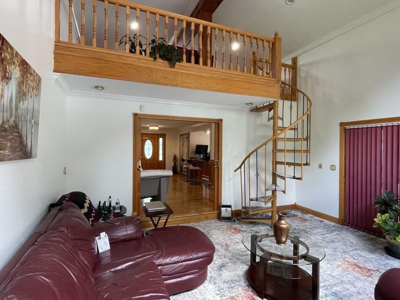 1220 Evergreen Road , Columbus, OH 43207 Photo 19