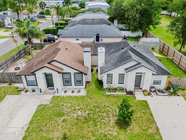 92 W 13TH Street, Atlantic Beach, FL 32233