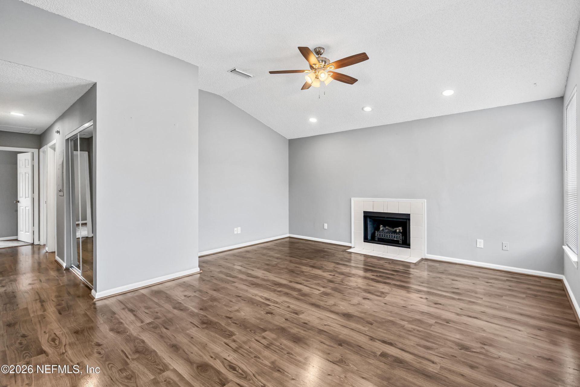 92 W 13th Street, Atlantic Beach, FL 32233 Photo