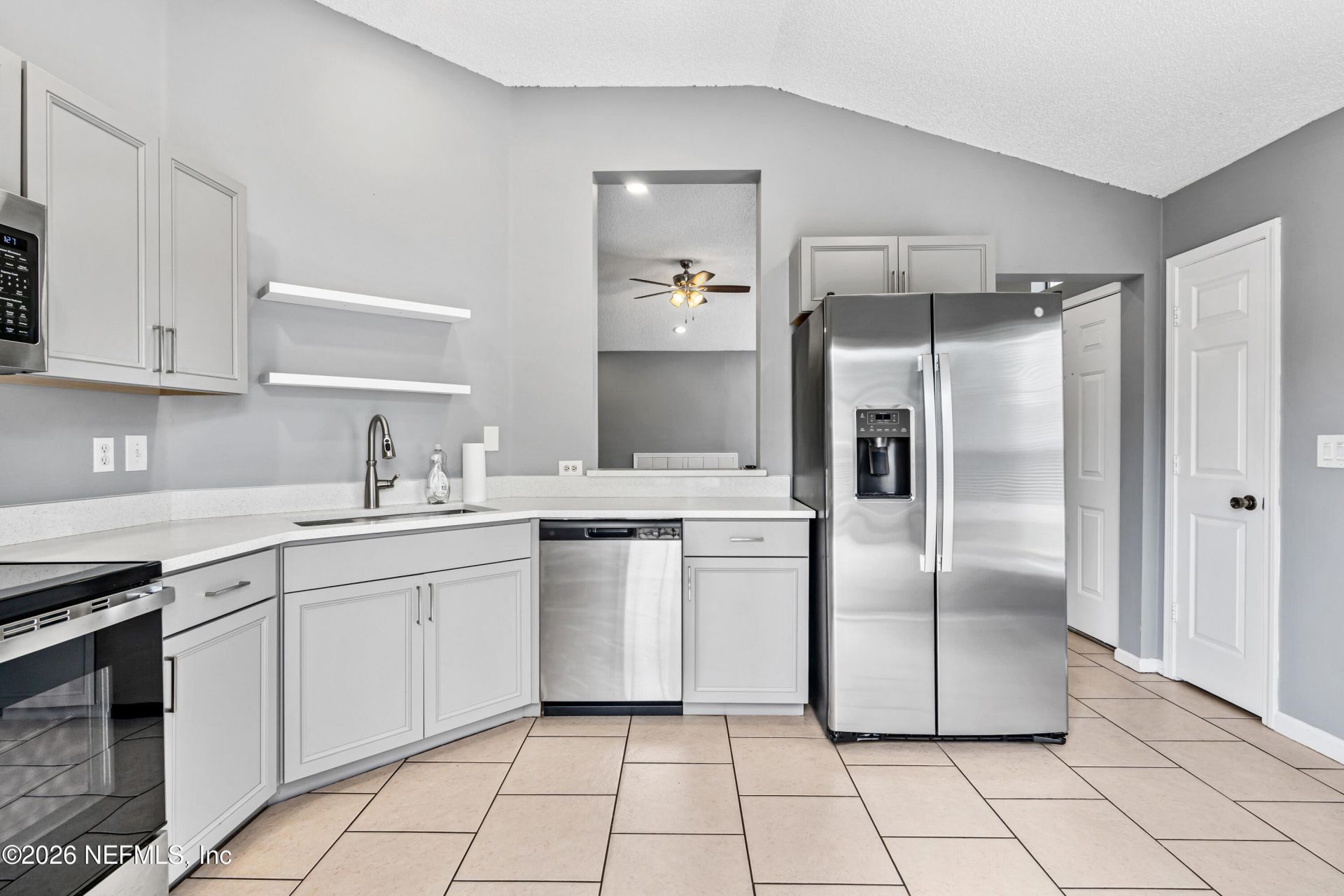92 W 13th Street, Atlantic Beach, FL 32233 Photo