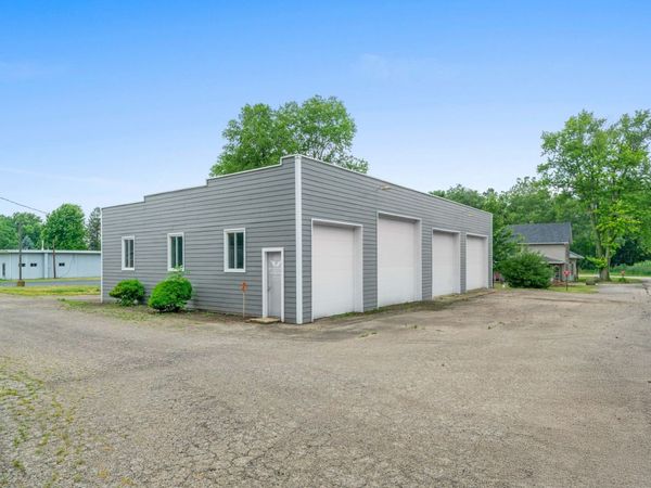 19 Sherman Street, Millbrook, IL 60536