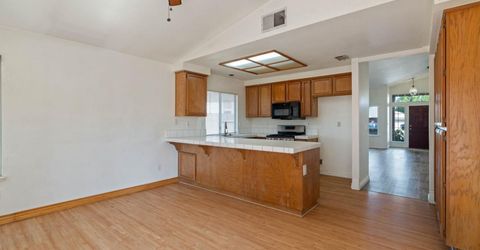 6427 Canyon Creek Way, Elk Grove, CA 95758 Photo