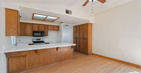 6427 Canyon Creek Way, Elk Grove, CA 95758 Photo