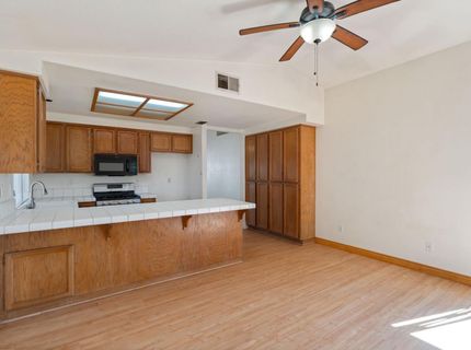 6427 Canyon Creek Way, Elk Grove, CA 95758 Photo