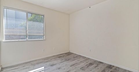 6427 Canyon Creek Way, Elk Grove, CA 95758 Photo
