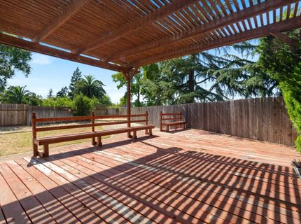6427 Canyon Creek Way, Elk Grove, CA 95758 Photo