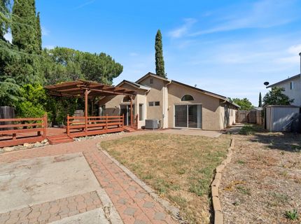 6427 Canyon Creek Way, Elk Grove, CA 95758 Photo