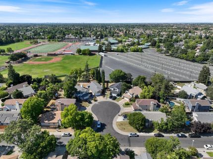 6427 Canyon Creek Way, Elk Grove, CA 95758 Photo