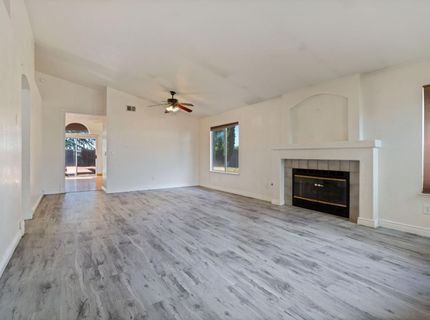 6427 Canyon Creek Way, Elk Grove, CA 95758 Photo