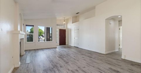 6427 Canyon Creek Way, Elk Grove, CA 95758 Photo
