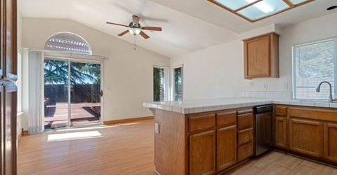 6427 Canyon Creek Way, Elk Grove, CA 95758 Photo