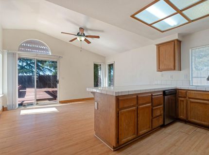 6427 Canyon Creek Way, Elk Grove, CA 95758 Photo