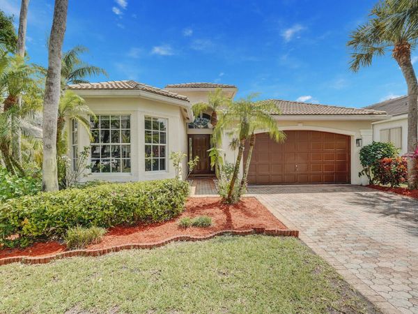 19084 Skyridge Circle, Boca Raton, FL 33498