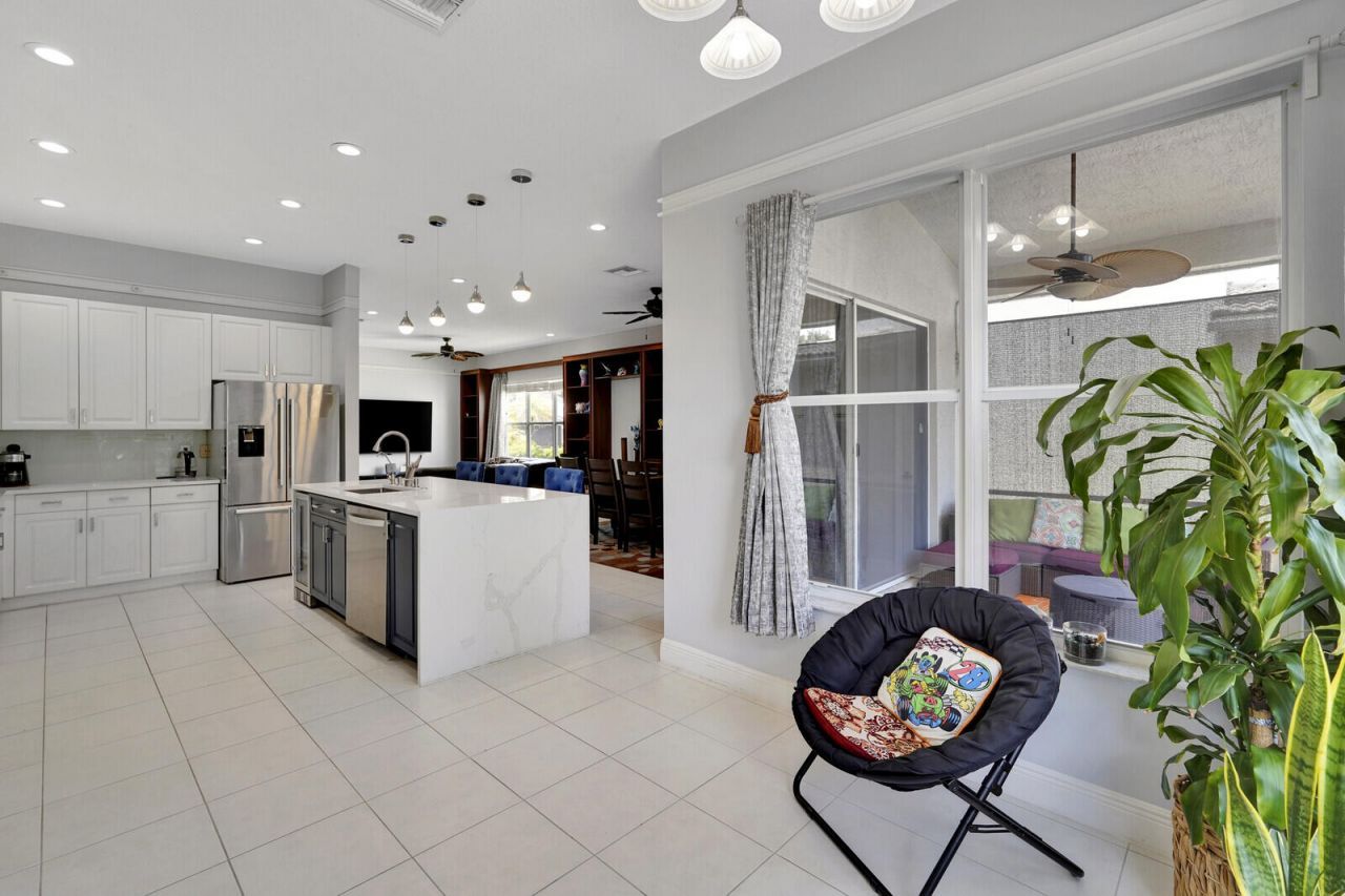 19084 Skyridge Circle, Boca Raton, FL 33498 Photo
