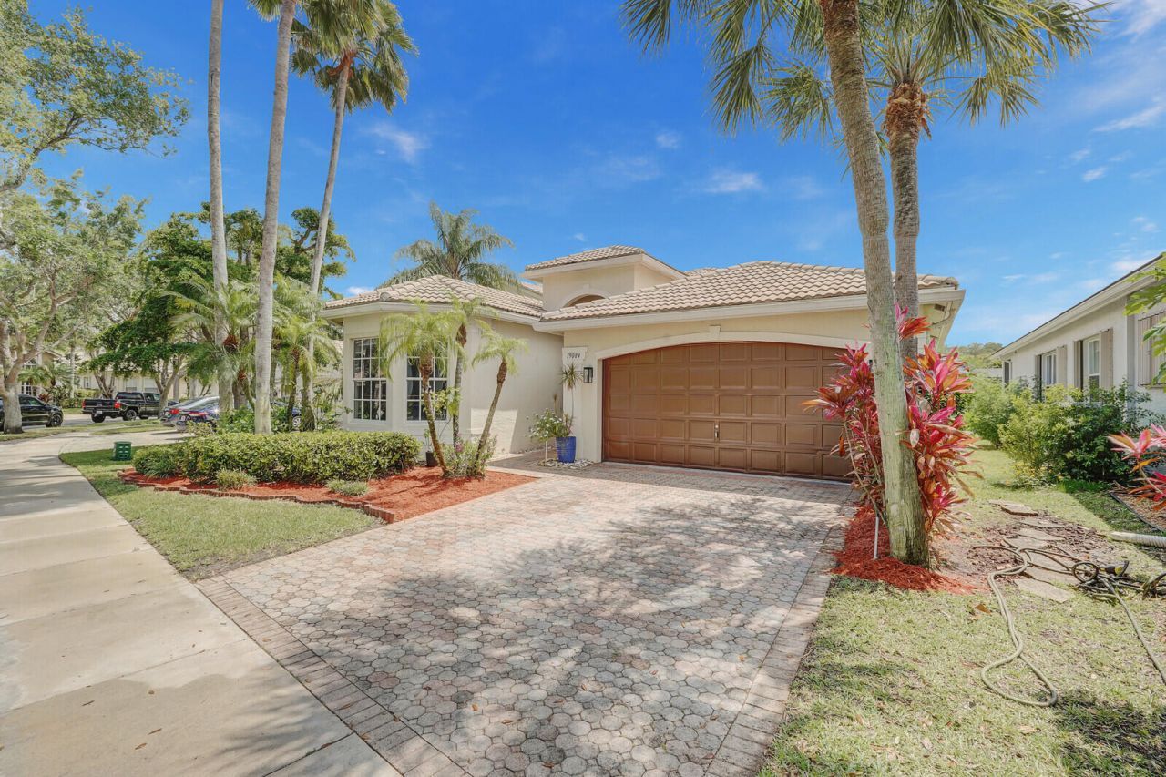 19084 Skyridge Circle, Boca Raton, FL 33498 Photo