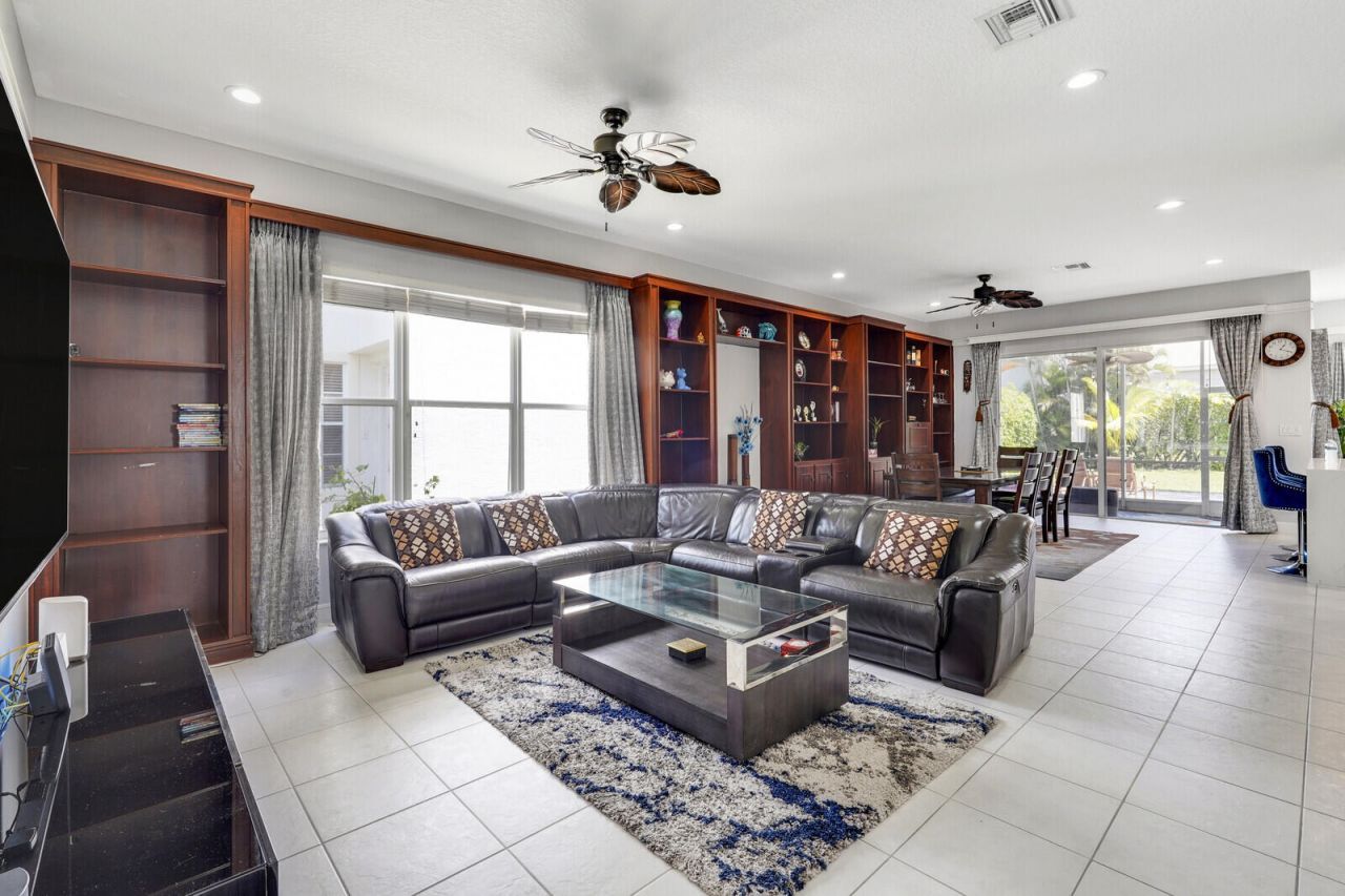 19084 Skyridge Circle, Boca Raton, FL 33498 Photo