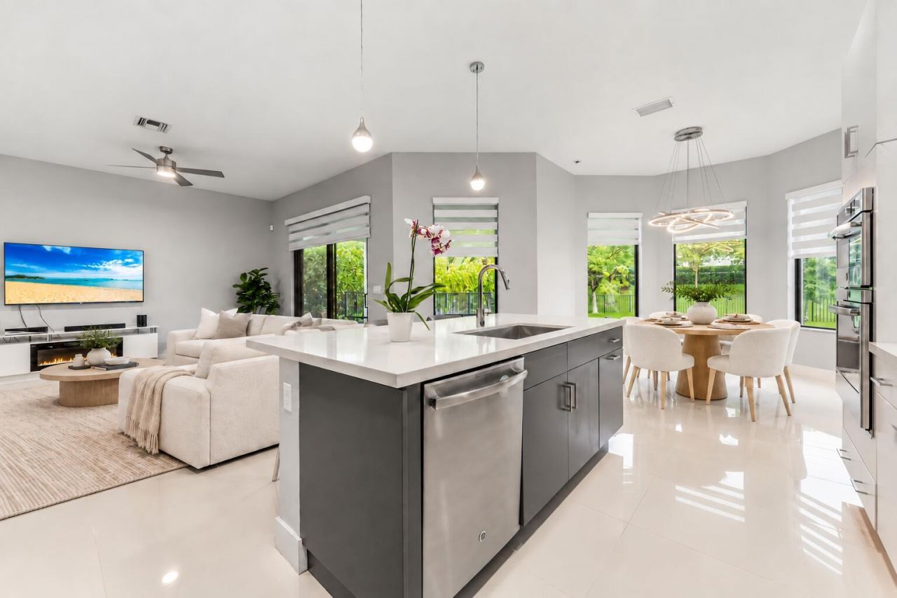 10555 Waves Way, Parkland, FL 33076 Photo