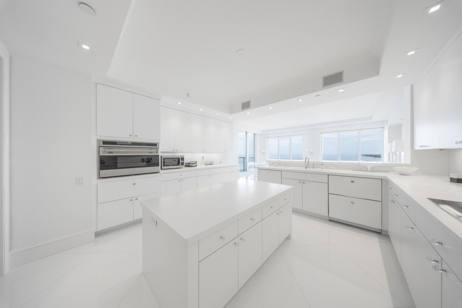 2700 N Ocean Drive, Unit 2503a, Riviera Beach, FL 33404 Photo
