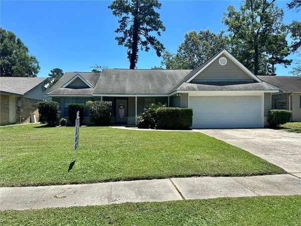 310 AUDUBON Drive, Mandeville, LA 70471