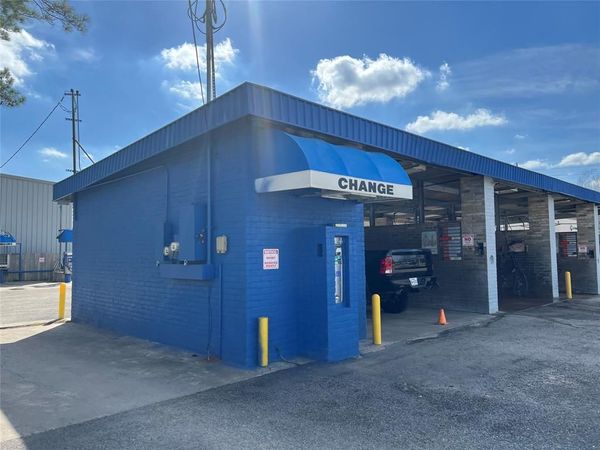 1006 E 1st Street , Humble, TX 77338