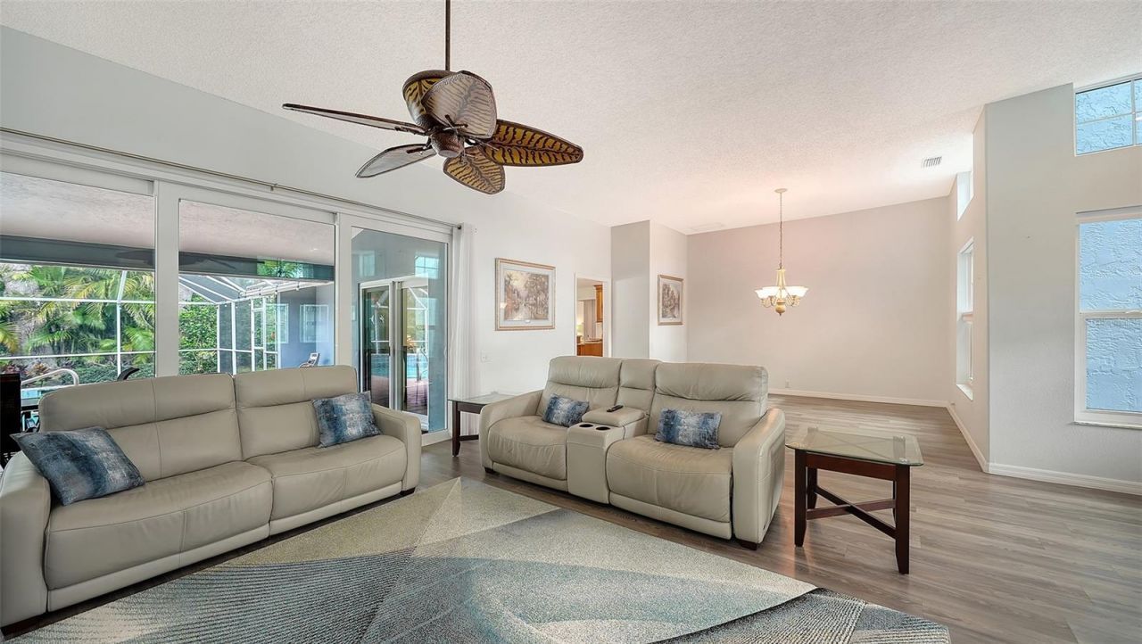4391 Maplewood Lane, Sarasota, FL 34238 Photo
