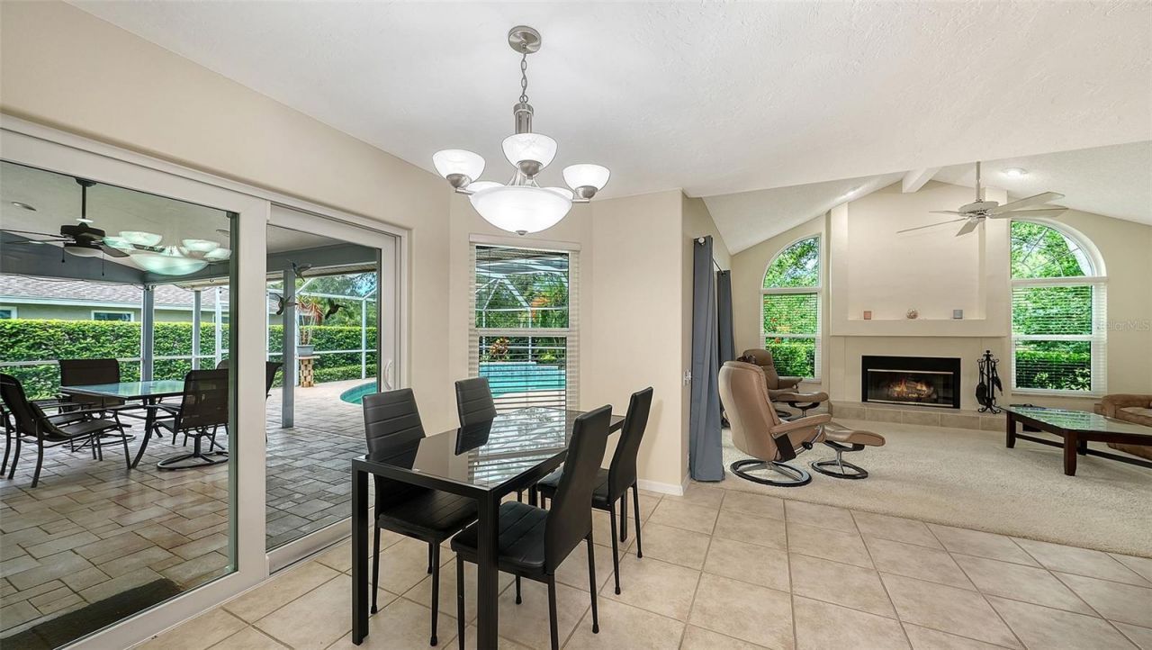 4391 Maplewood Lane, Sarasota, FL 34238 Photo