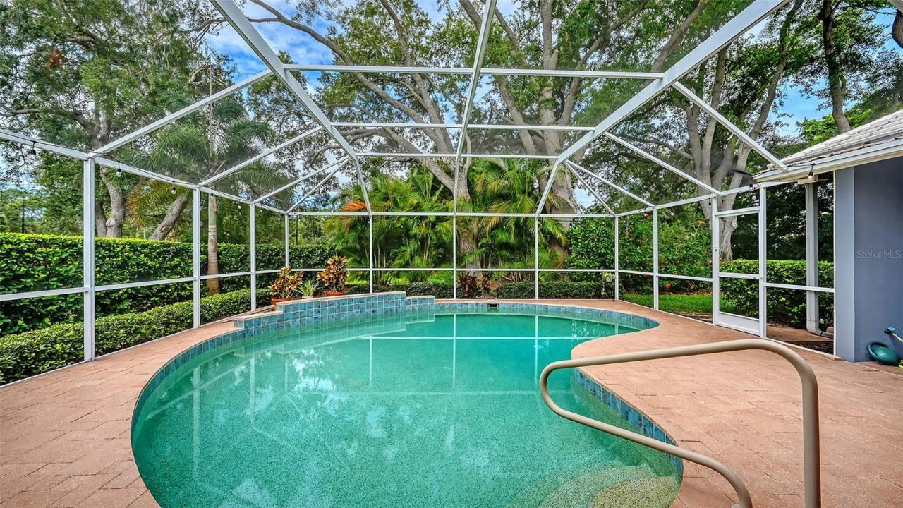 4391 Maplewood Lane, Sarasota, FL 34238 Photo