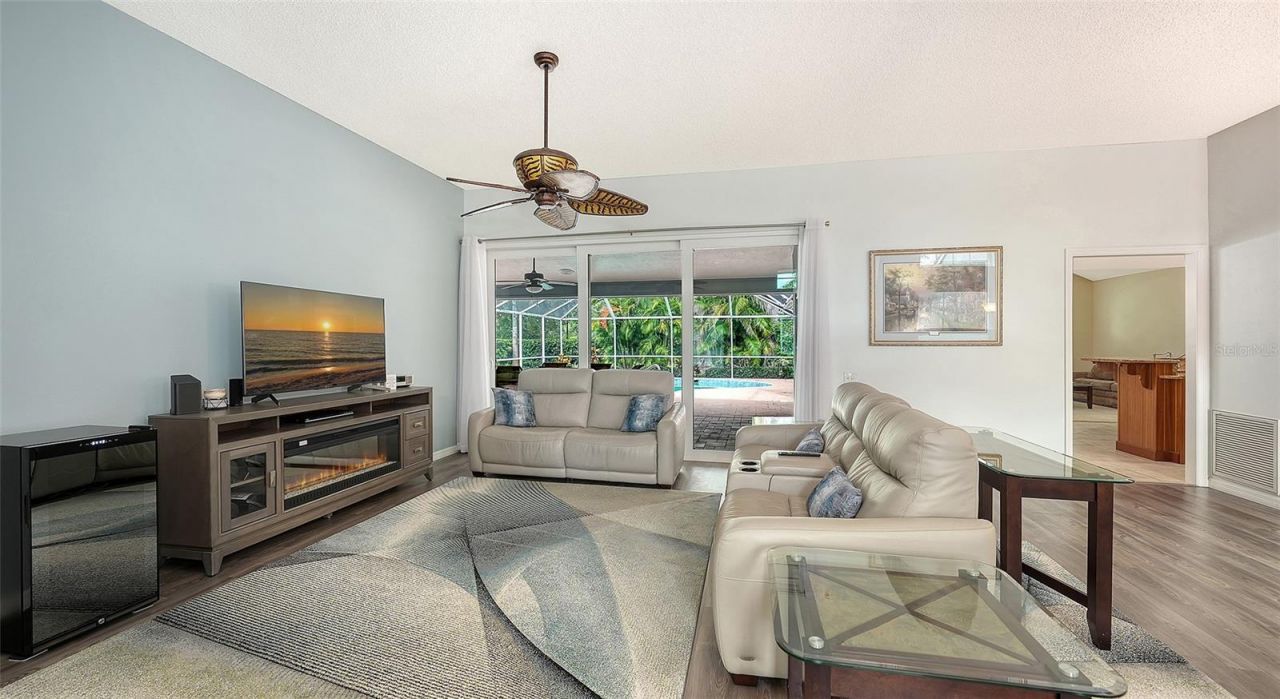 4391 Maplewood Lane, Sarasota, FL 34238 Photo