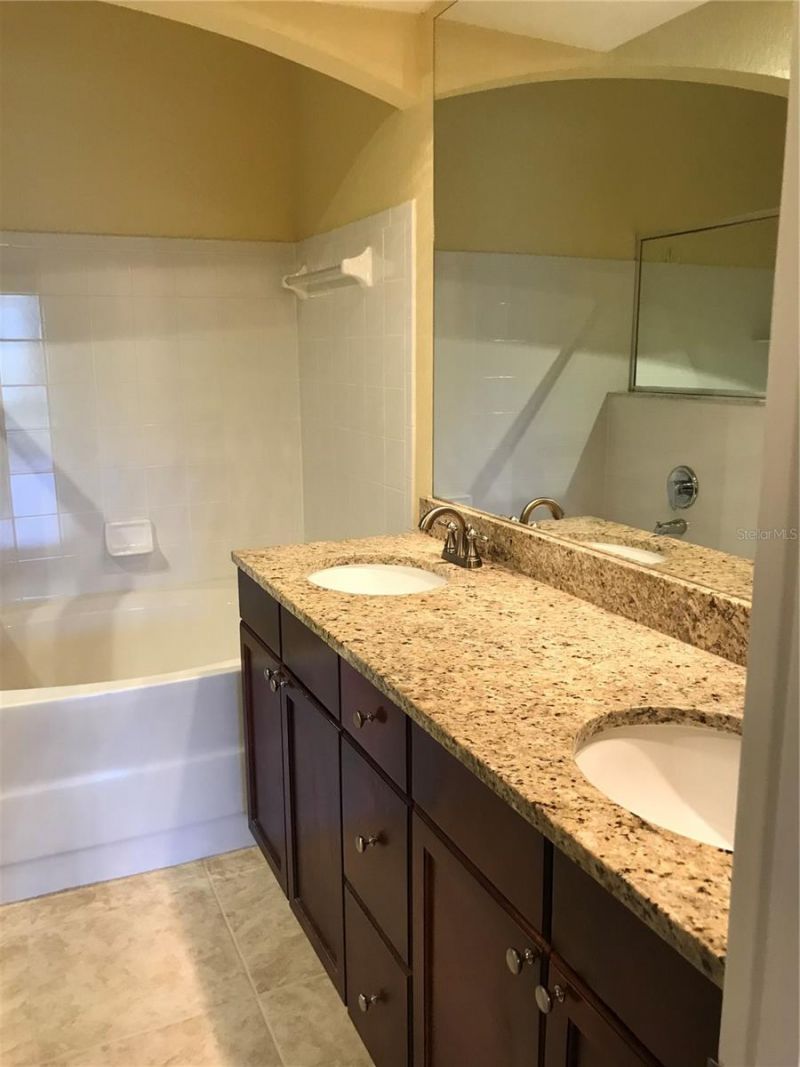 180 Villa Di Este Terrace, Unit 212, Lake Mary, FL 32746 Photo