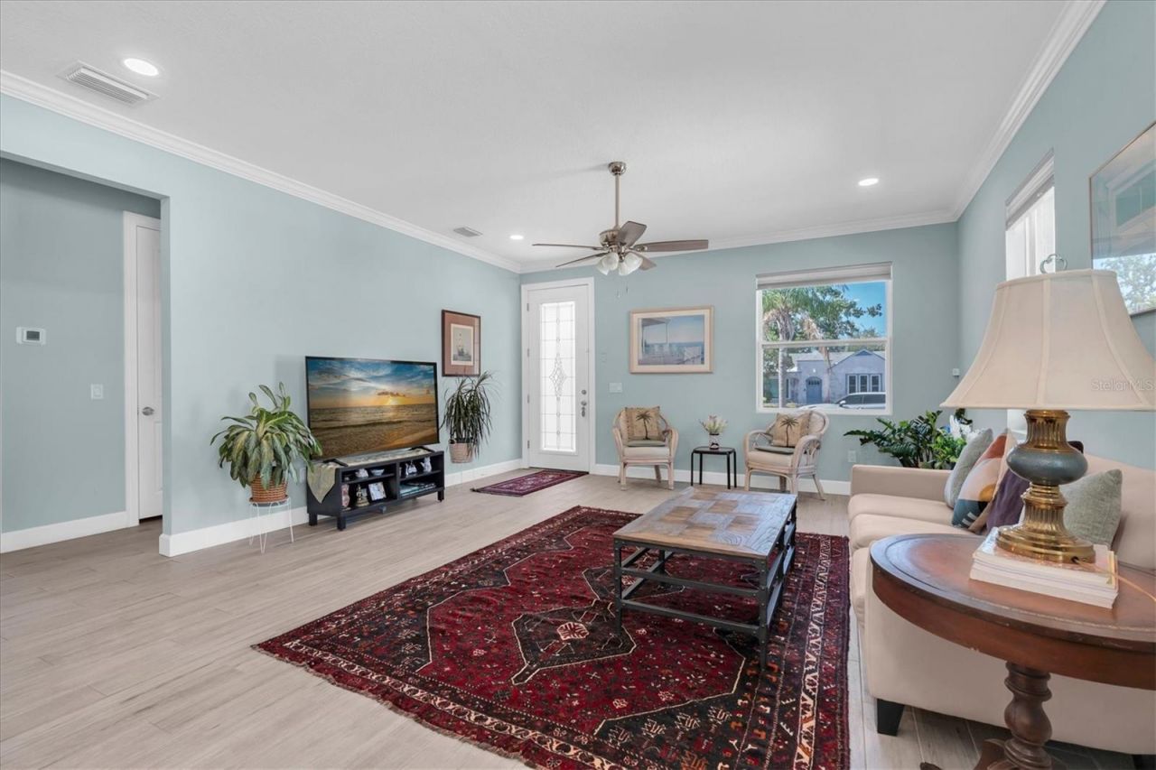 3069 19th Avenue S, Saint Petersburg, FL 33712 Photo
