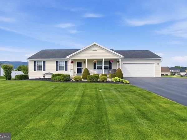 250 WALKER CROSSING, BELLEFONTE, PA 16823