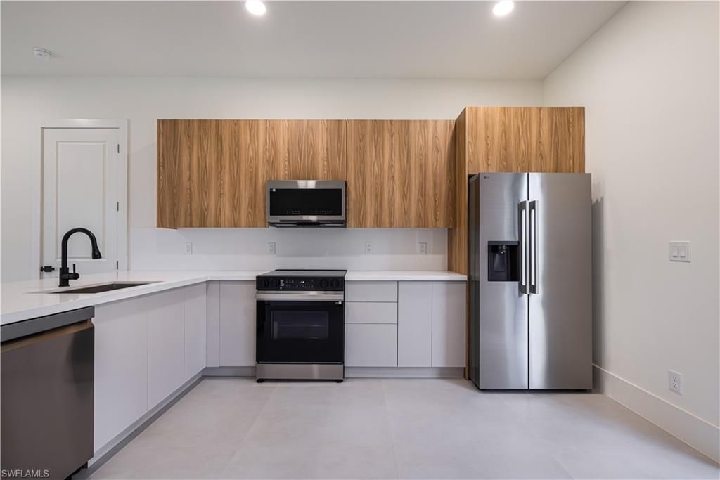 1805 W 10th St, Lehigh Acres, FL 33972 Photo