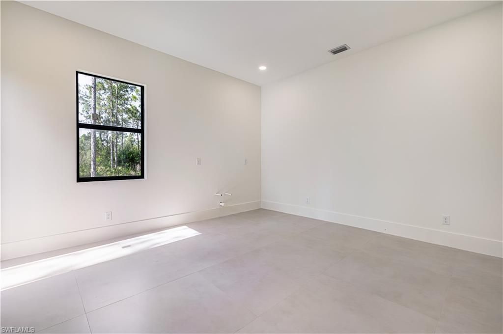 1805 W 10th St, Lehigh Acres, FL 33972 Photo