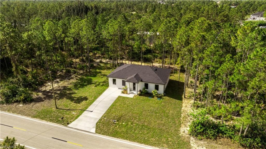 1805 W 10th St, Lehigh Acres, FL 33972 Photo
