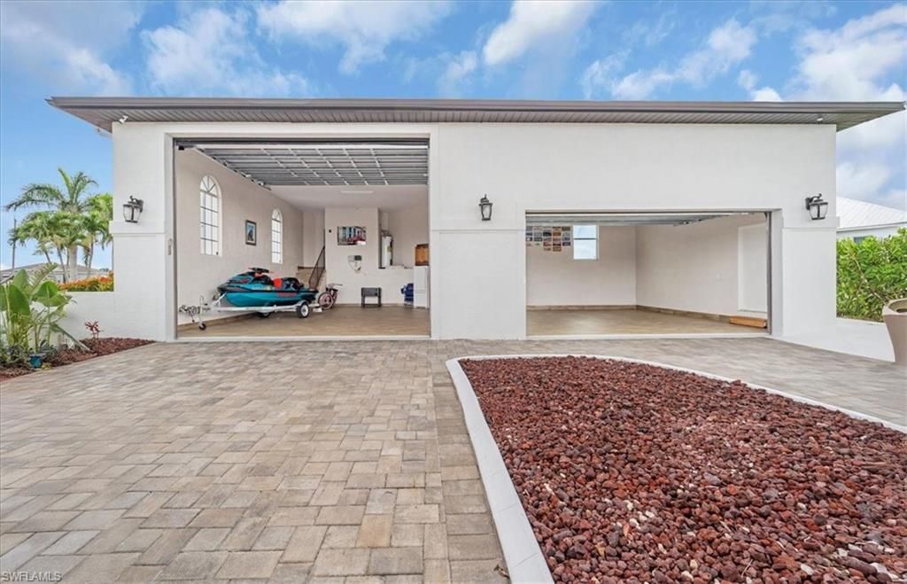 4213 NW 28th St, Cape Coral, FL 33993 Photo
