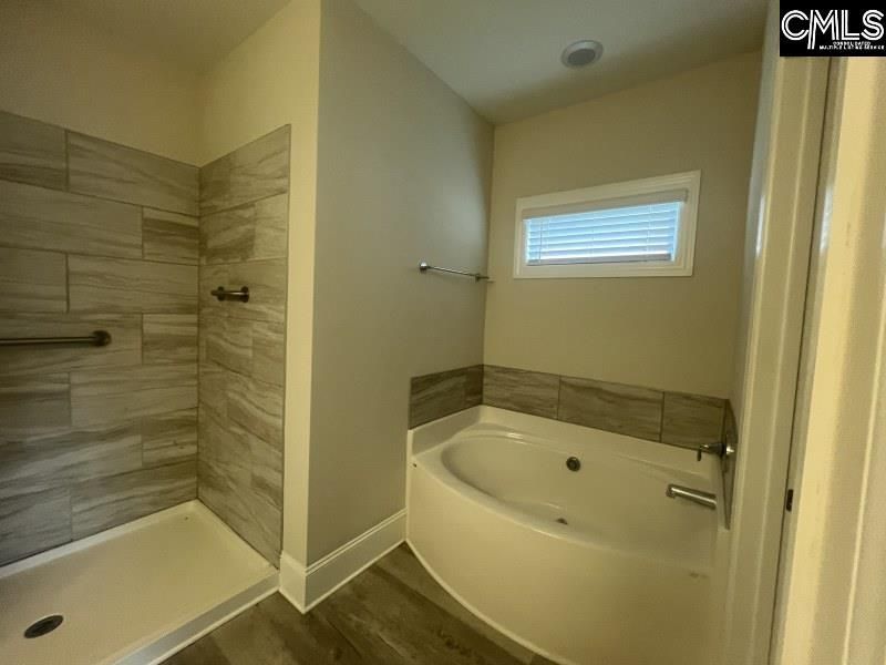 516 Mitscher Way  Photo 7
