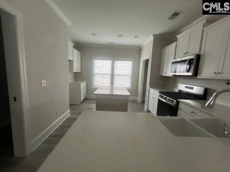 516 Mitscher Way  Photo 9