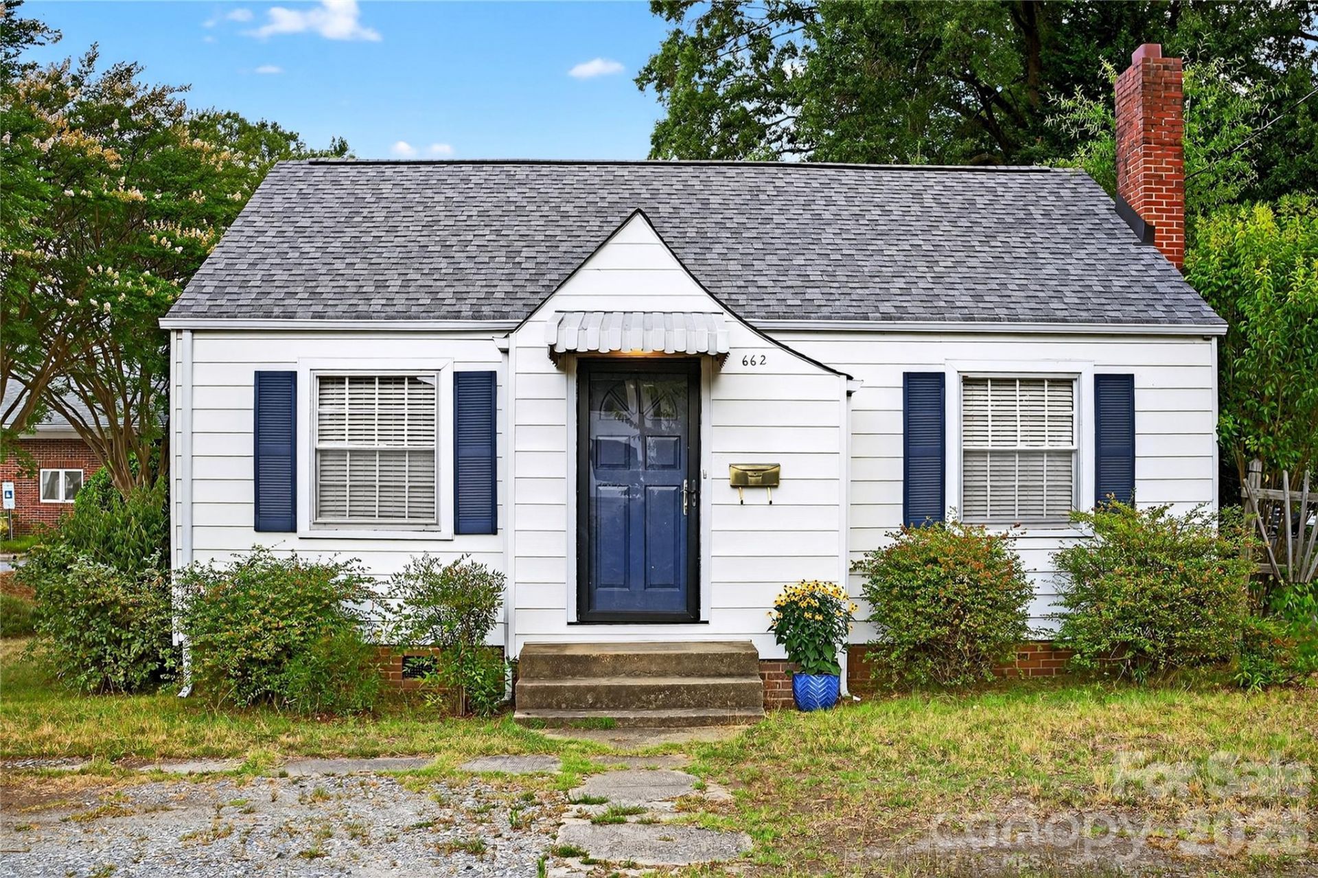 662 Carpenter Avenue , Mooresville, NC 28115 Main Photo