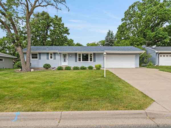 7360 Tempo Terrace NE, Fridley, MN 55432